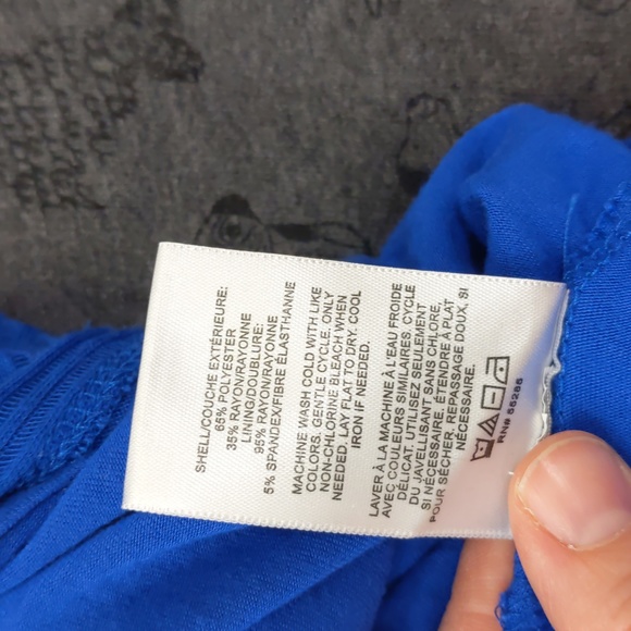 LAST CHANCE Express Button Ribbed Button Front Midi Dress - Picture 10 of 10